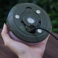 Multifunktionell campinglampa