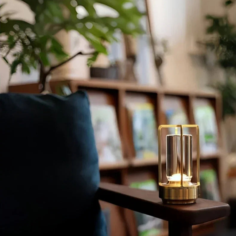 Elegant bordslampa