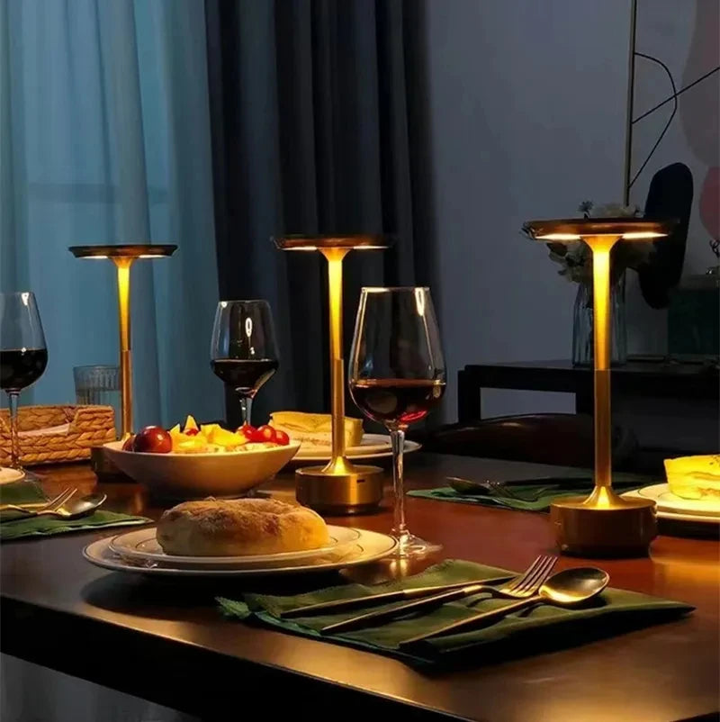 Stilren touchlampa