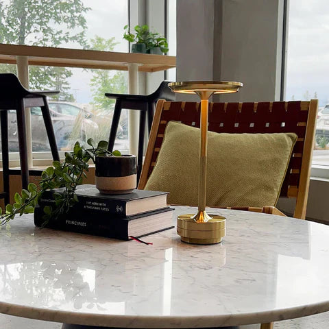 Aurora Trådlös Touchlampa